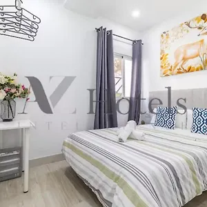 Pensjonat Ayz Elcano - Auto Check-in, Malaga